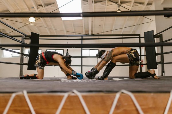 Top Exercices pour Booster la Puissance Explosive des Volleyeurs : Optimisez Votre Performance !